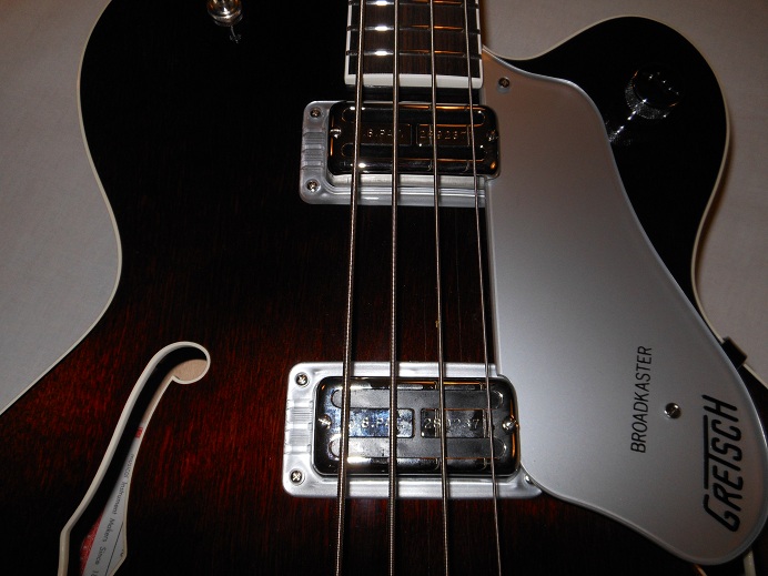 G6119B Broadkaster Bass Picture 13